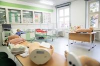 Obrázok k aktualite Stredná zdravotnícka škola v Skalici má nové vybavenie odborných učební aj zmodernizované priestory